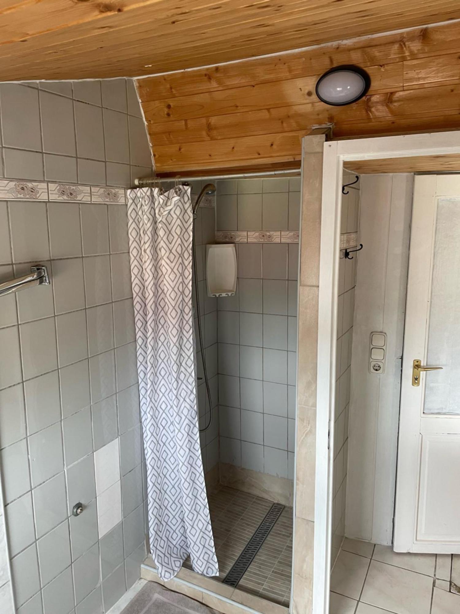 Lenzl'S Panzio Bed & Breakfast Szigetvar Ngoại thất bức ảnh